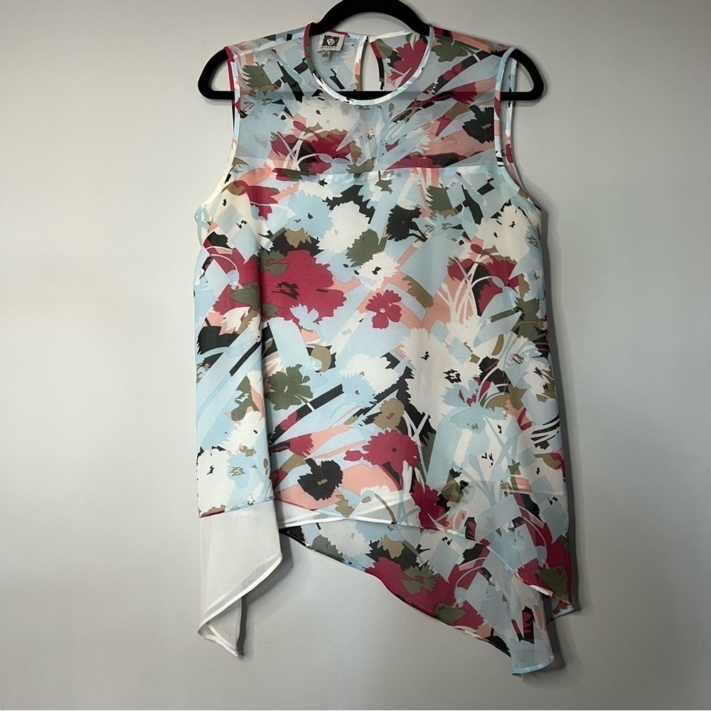 Women’s Anne Klein blue floral sleeveless flowy blouse size 10